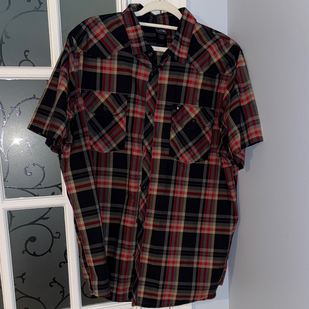 The North Face Men's Plaid Button-Down Shirt